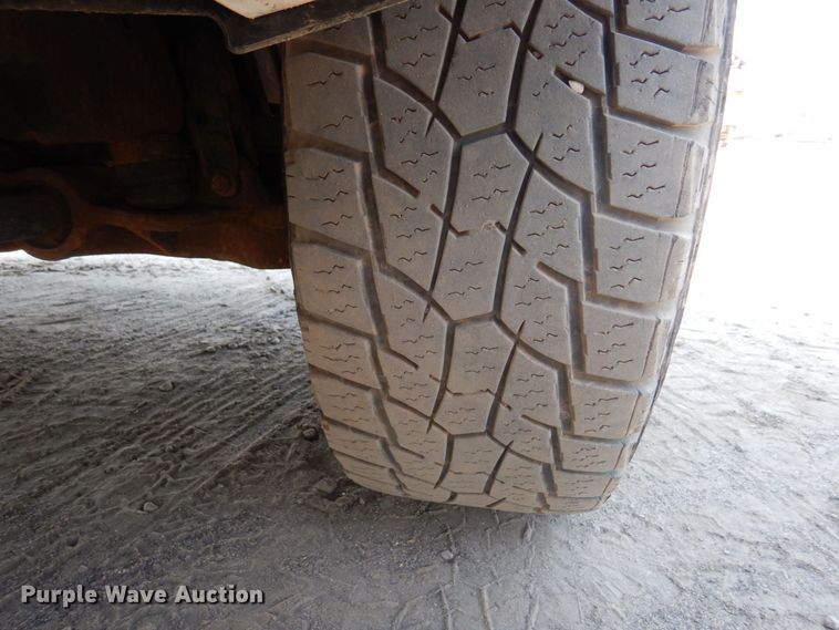 image for item AF9646 2013 Chevrolet 3500HD  Ext. Cab pickup truck