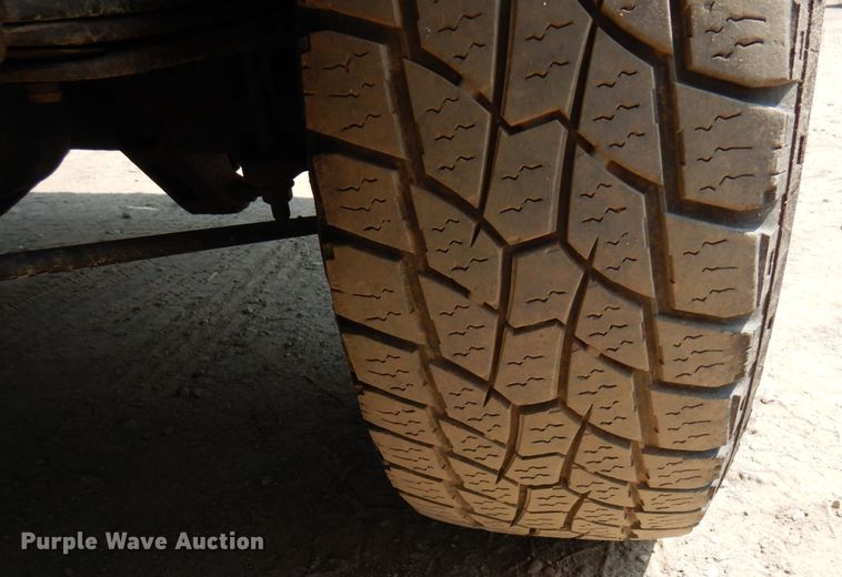 image for item AF9646 2013 Chevrolet 3500HD  Ext. Cab pickup truck