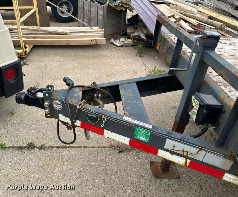 image for item AF9648 2011 Load Trail  equipment trailer