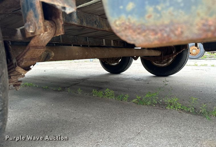 image for item AF9648 2011 Load Trail  equipment trailer