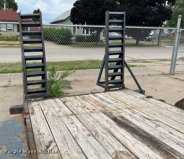 image for item AF9648 2011 Load Trail  equipment trailer