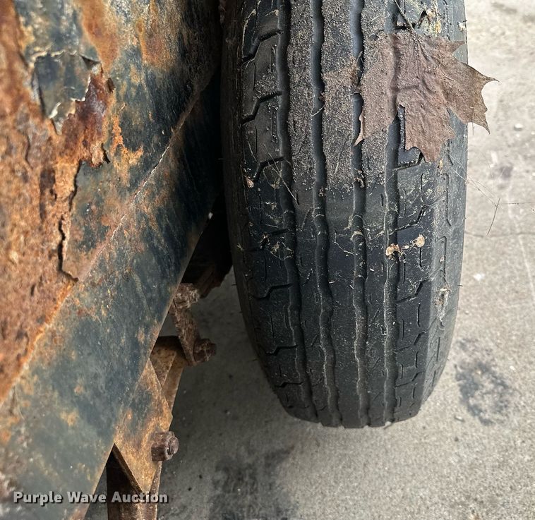 image for item AF9648 2011 Load Trail  equipment trailer