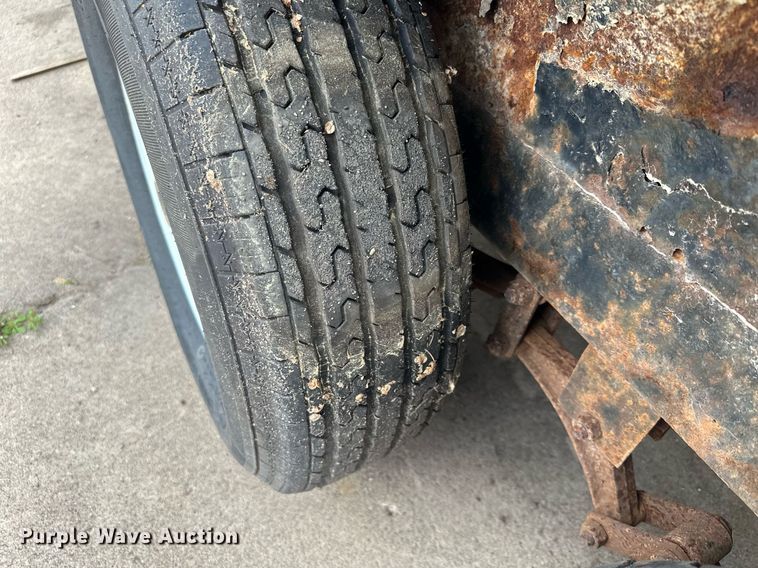 image for item AF9648 2011 Load Trail  equipment trailer