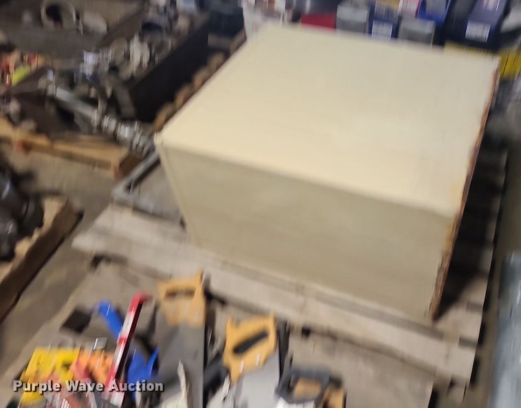 image for item BR9756 Tools