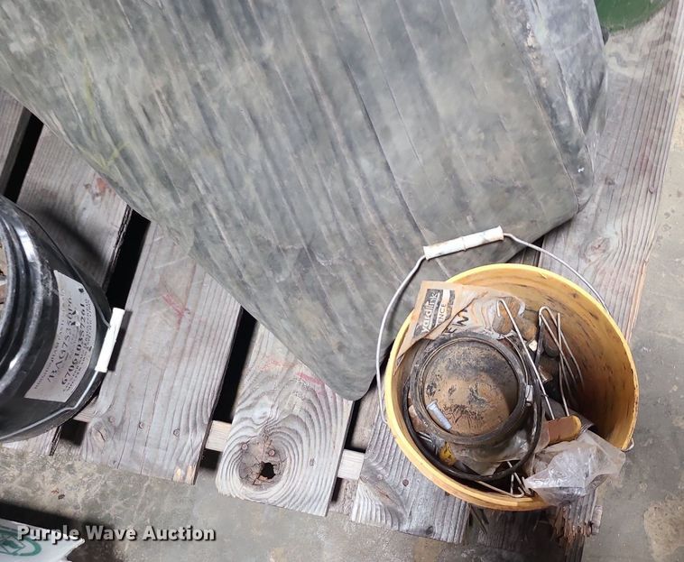 image for item BR9757 Tools