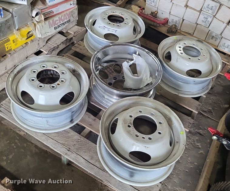 image for item BR9761 (5) eight lug wheels