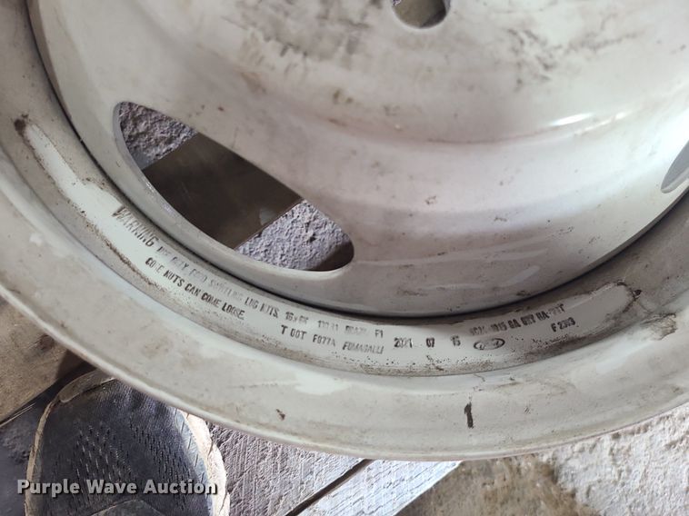 image for item BR9761 (5) eight lug wheels