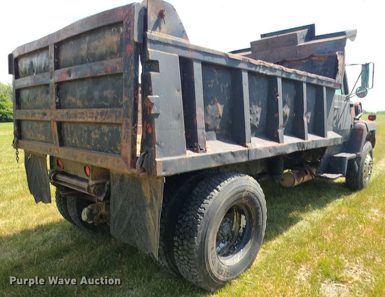 image for item BR9786 1978 Ford  dump truck