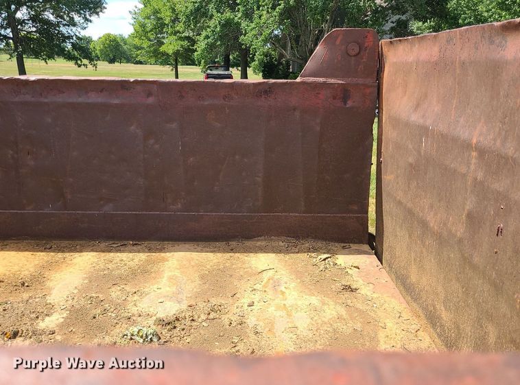 image for item BR9786 1978 Ford  dump truck