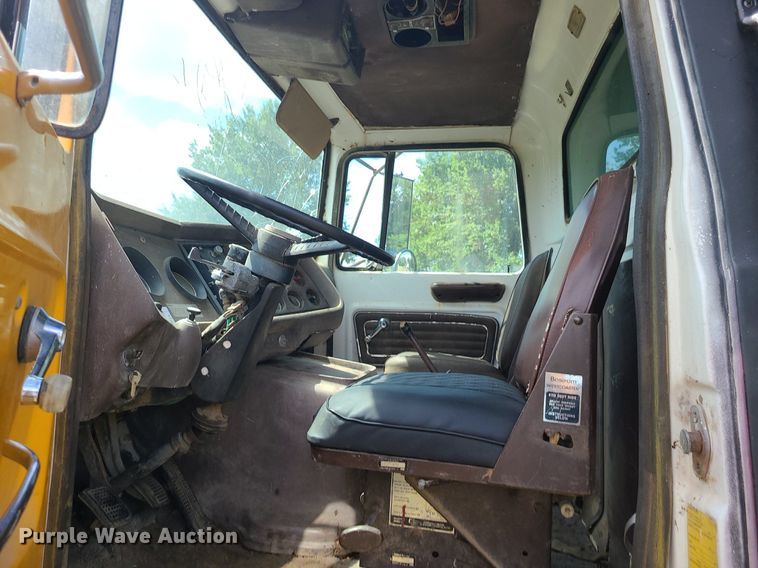 image for item BR9786 1978 Ford  dump truck