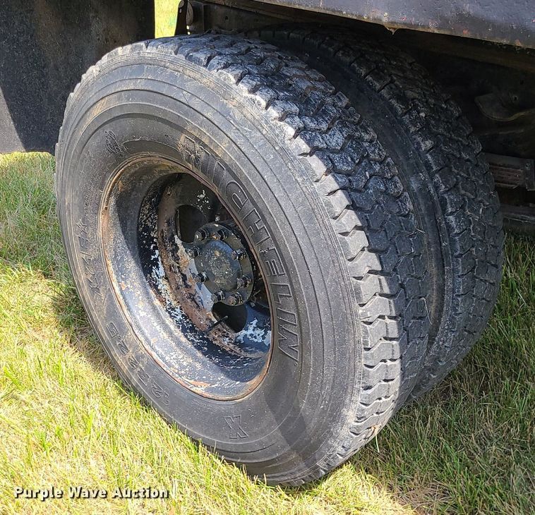 image for item BR9786 1978 Ford  dump truck