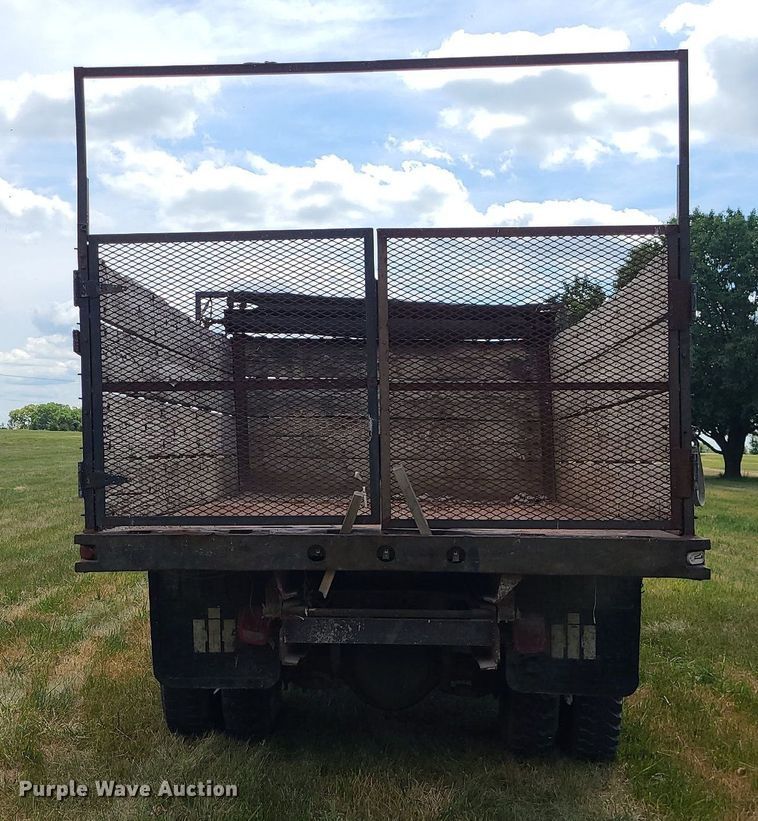 image for item BR9789 1982 International 1754  Crew Cab dump flatbed truck