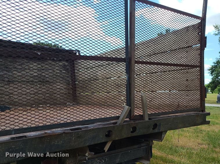 image for item BR9789 1982 International 1754  Crew Cab dump flatbed truck