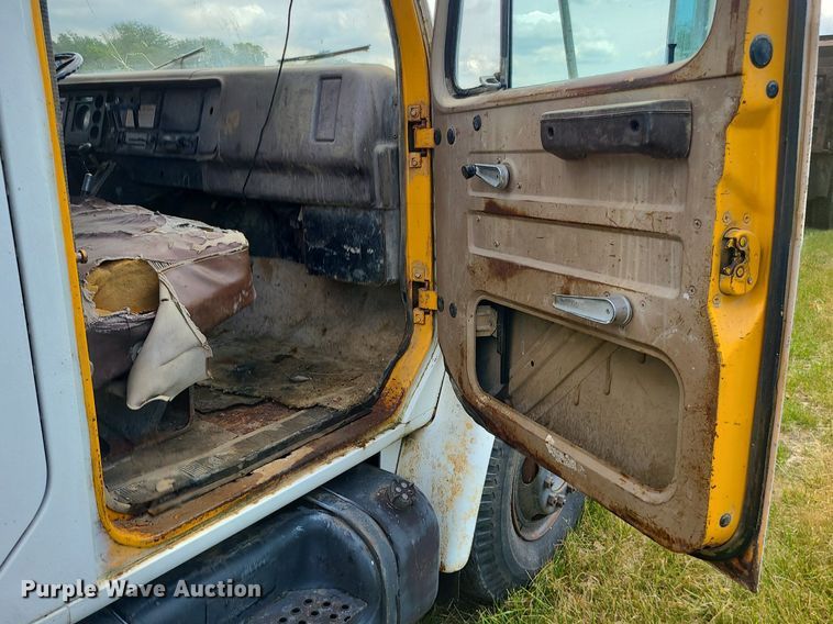 image for item BR9789 1982 International 1754  Crew Cab dump flatbed truck