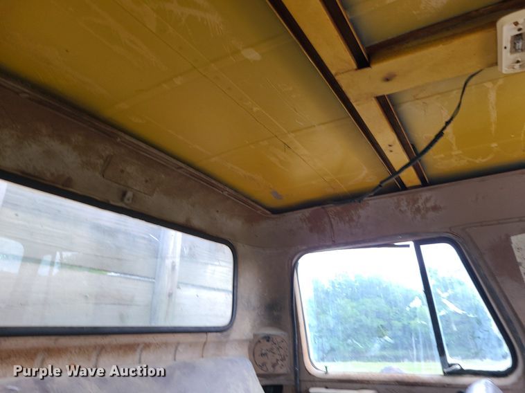 image for item BR9789 1982 International 1754  Crew Cab dump flatbed truck