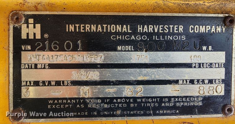 image for item BR9789 1982 International 1754  Crew Cab dump flatbed truck