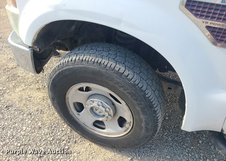 image for item BR9795 2008 Ford  F350 Super Duty  Crew Cab utility bed pickup truck