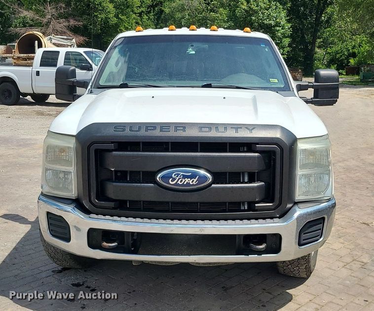 image for item BR9796 2011 Ford F250 Super Duty  Crew Cab pickup truck