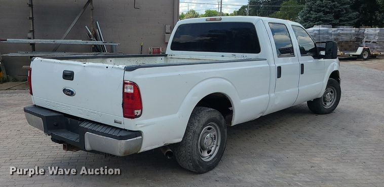 image for item BR9796 2011 Ford F250 Super Duty  Crew Cab pickup truck