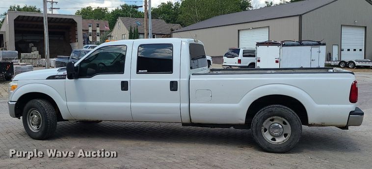 image for item BR9796 2011 Ford F250 Super Duty  Crew Cab pickup truck