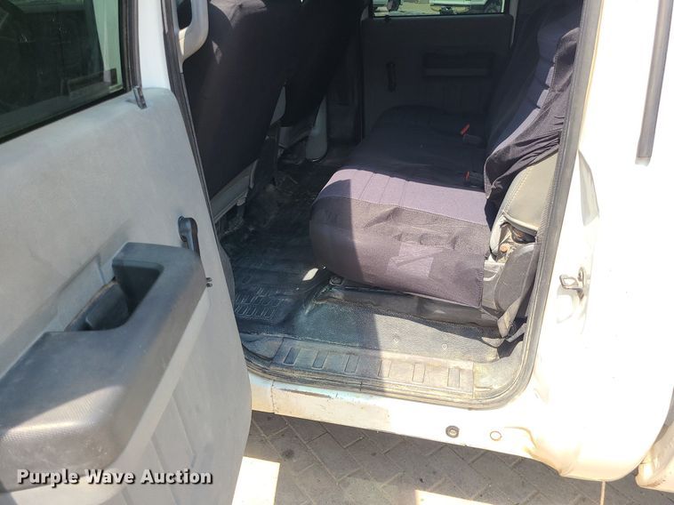 image for item BR9796 2011 Ford F250 Super Duty  Crew Cab pickup truck