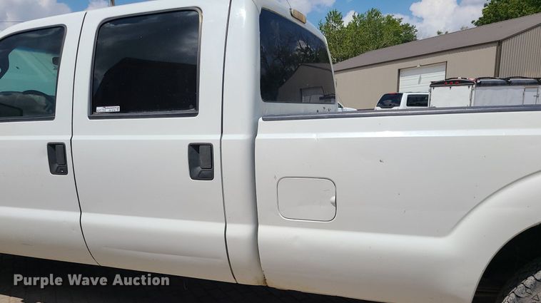 image for item BR9796 2011 Ford F250 Super Duty  Crew Cab pickup truck