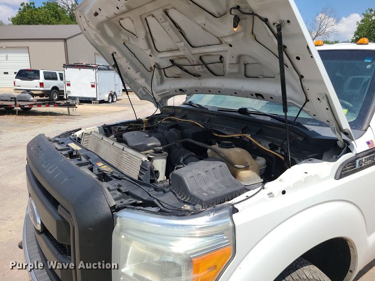 image for item BR9796 2011 Ford F250 Super Duty  Crew Cab pickup truck