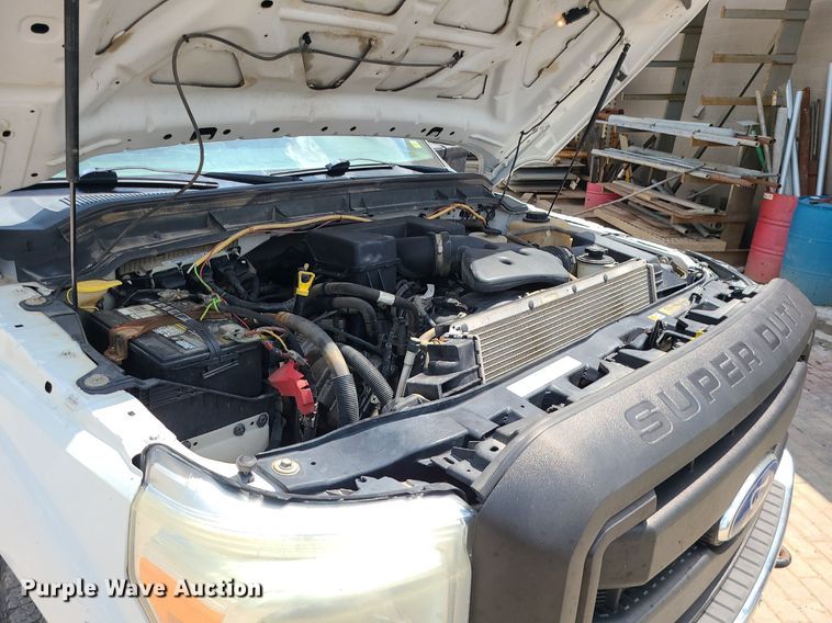 image for item BR9796 2011 Ford F250 Super Duty  Crew Cab pickup truck