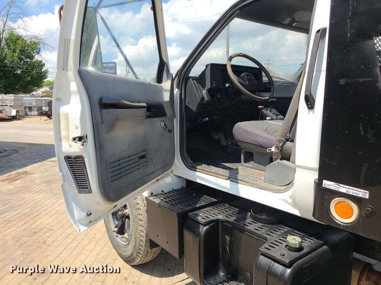 image for item BR9797 1990  Chevrolet Kodiak C70  dump flatbed truck