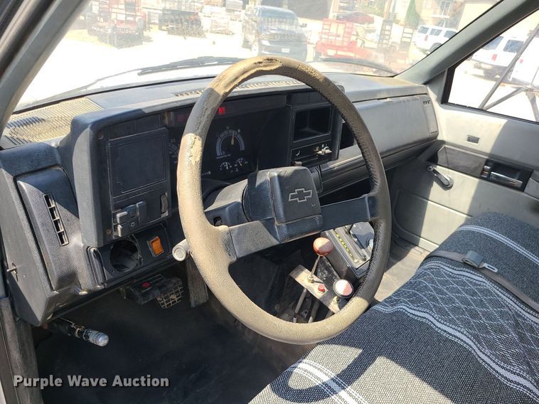 image for item BR9797 1990  Chevrolet Kodiak C70  dump flatbed truck