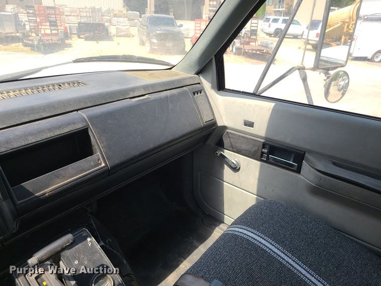 image for item BR9797 1990  Chevrolet Kodiak C70  dump flatbed truck