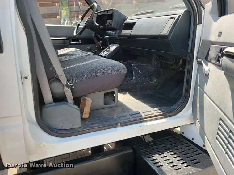 image for item BR9797 1990  Chevrolet Kodiak C70  dump flatbed truck