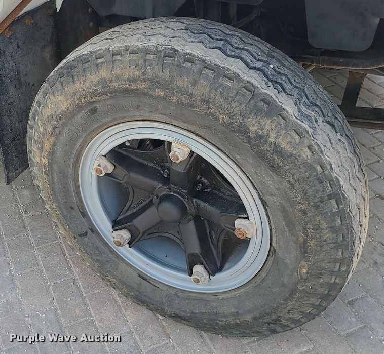 image for item BR9797 1990  Chevrolet Kodiak C70  dump flatbed truck