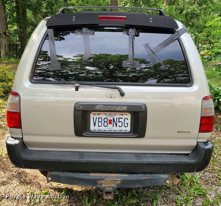 image for item DC6059 1998 Toyota 4Runner  SUV