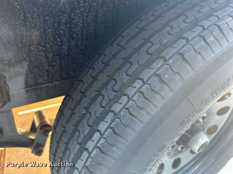 image for item DI7897 2022 Top Hat MP16X38-7E-R  utility trailer