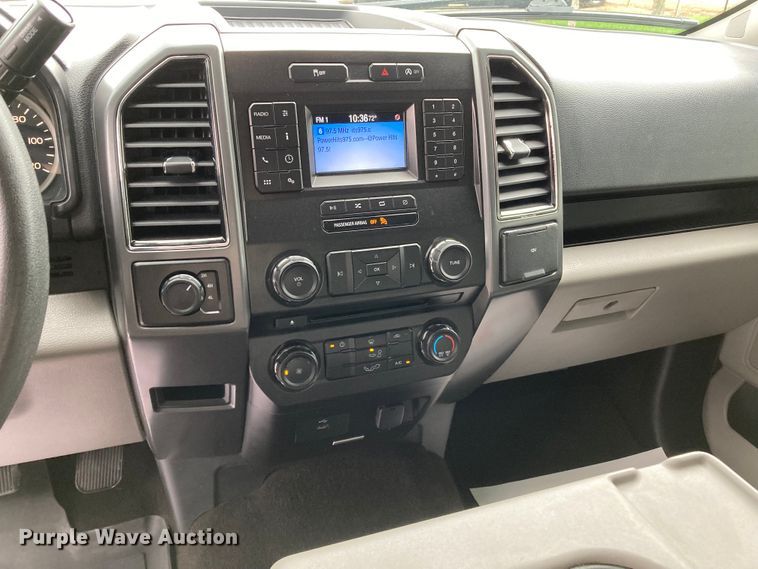 image for item DJ6181 2018 Ford F150  SuperCrew pickup truck