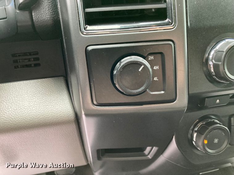 image for item DJ6181 2018 Ford F150  SuperCrew pickup truck