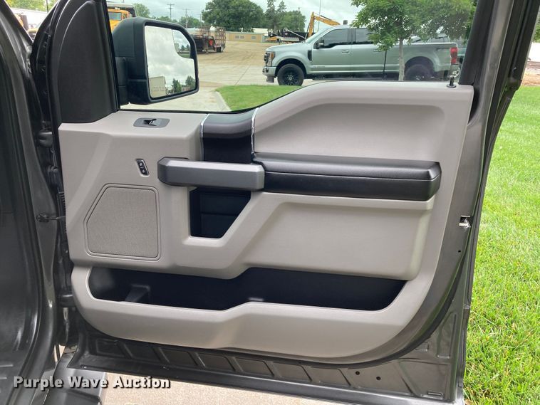 image for item DJ6181 2018 Ford F150  SuperCrew pickup truck