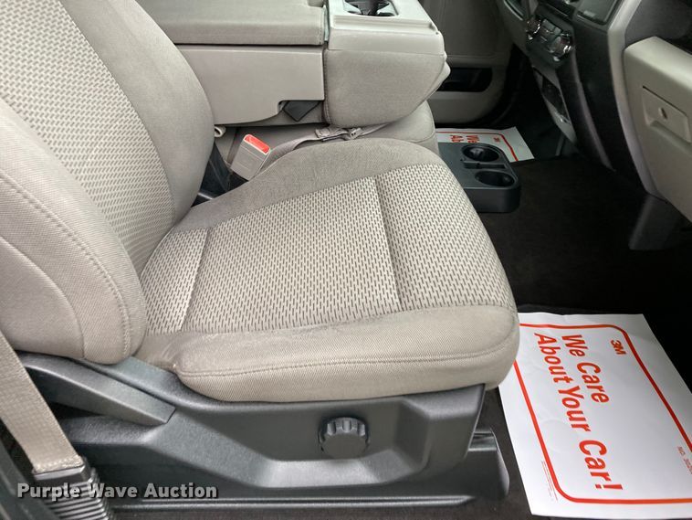 image for item DJ6181 2018 Ford F150  SuperCrew pickup truck