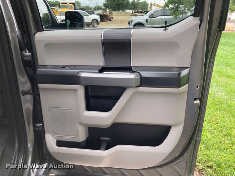 image for item DJ6181 2018 Ford F150  SuperCrew pickup truck