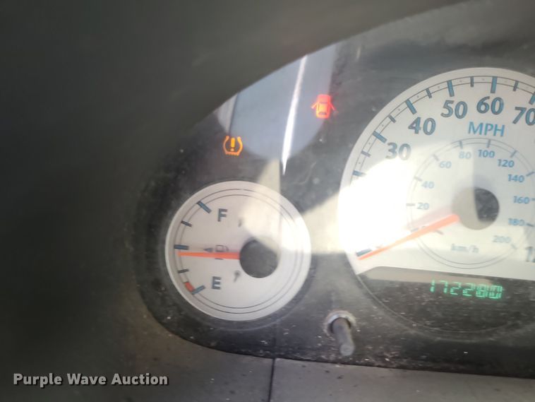 image for item DK1971 2005 Chrysler Town & County Touring  van