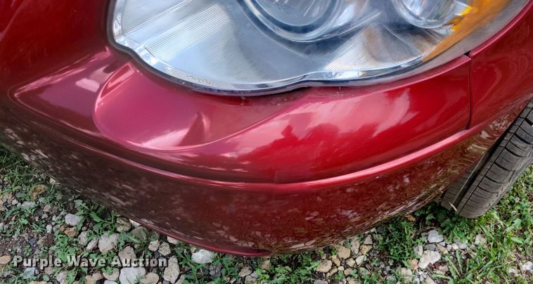 image for item DK1971 2005 Chrysler Town & County Touring  van