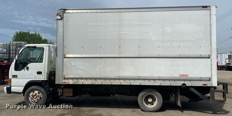 image for item DL3766 2005 GMC W4500  box truck