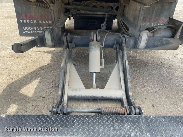 image for item DL3766 2005 GMC W4500  box truck