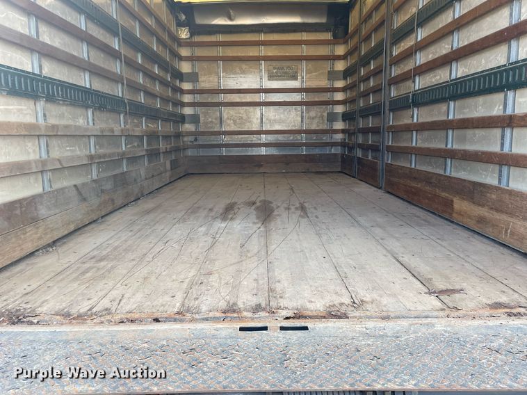 image for item DL3766 2005 GMC W4500  box truck