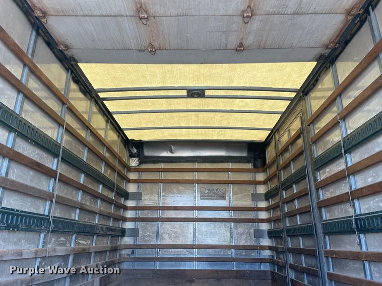 image for item DL3766 2005 GMC W4500  box truck