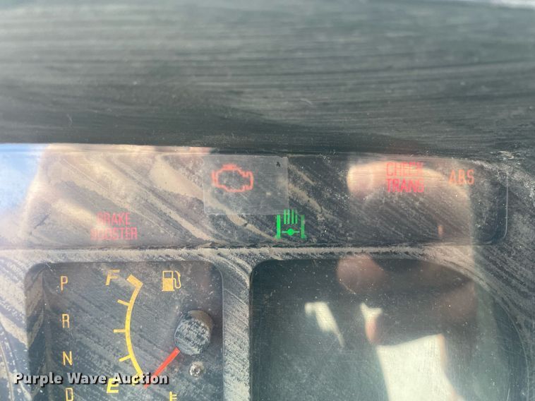 image for item DL3766 2005 GMC W4500  box truck