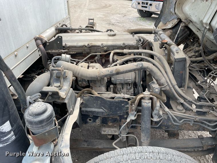 image for item DL3766 2005 GMC W4500  box truck