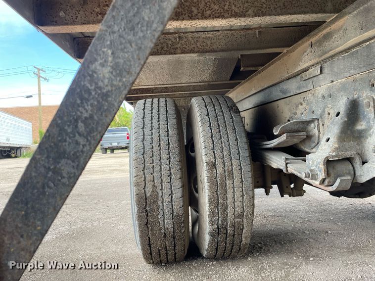 image for item DL3766 2005 GMC W4500  box truck