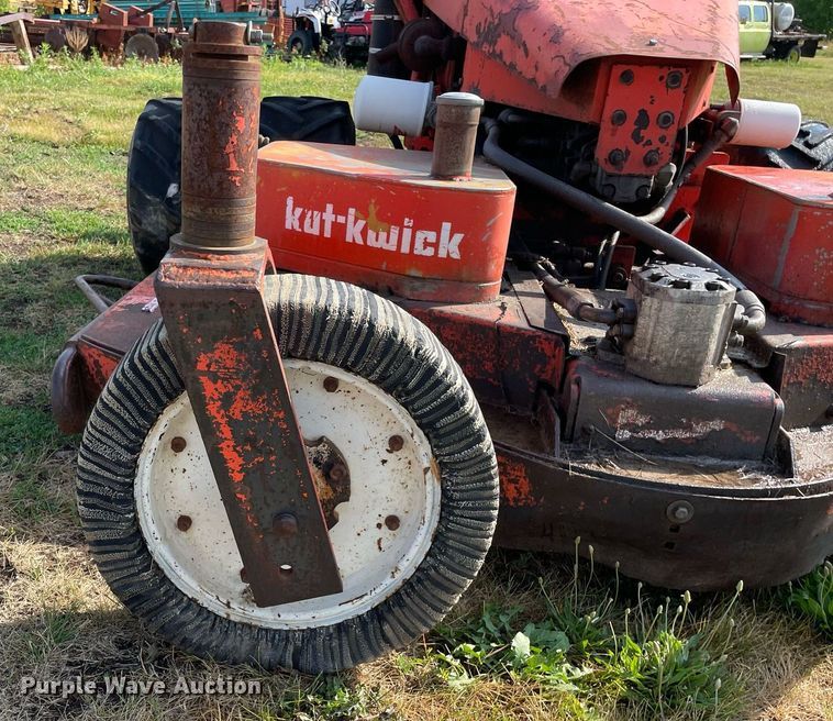 image for item DL3839 Kut-Kwick SSM 38-72D  lawn mower